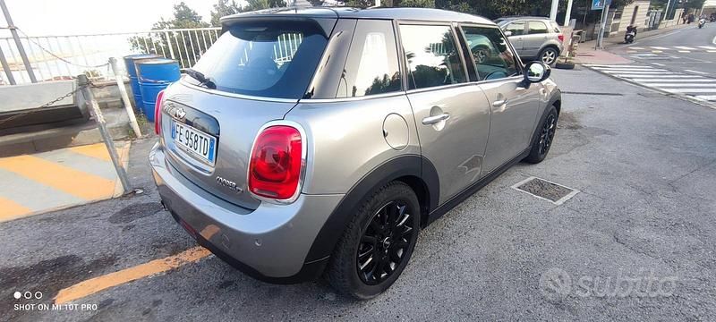 Usata Mini Cooper 116 CV (85 kW) 2017 Utilitaria
