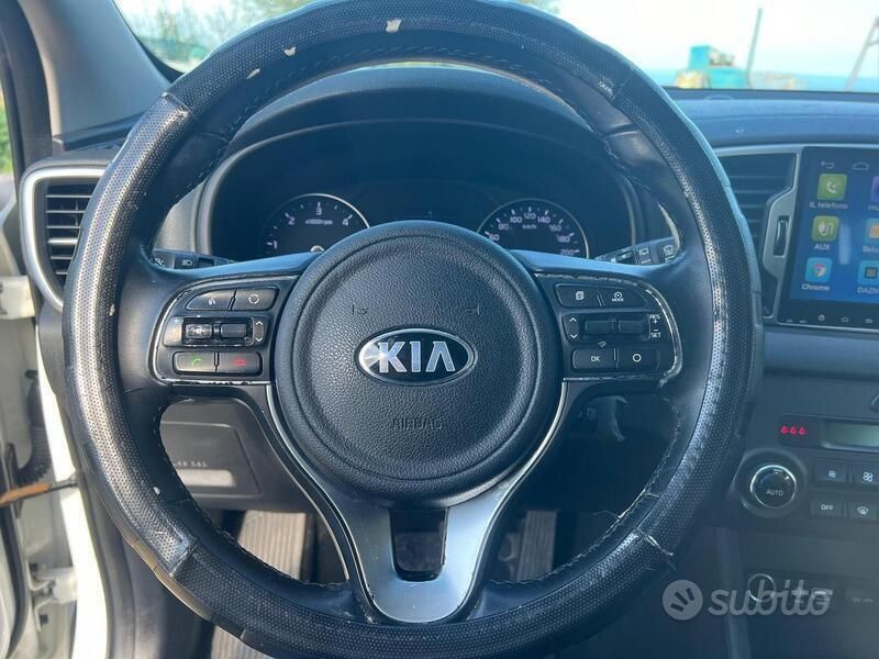 Usata 2016 Kia Sportage SUV | 9999 € (Ottimo prezzo) - Immagine 1/4