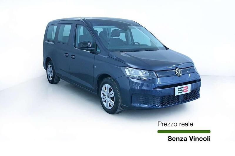 Usata VW Caddy Maxi 122 CV (89 kW) 2024 Blu/azzurro Monovolume