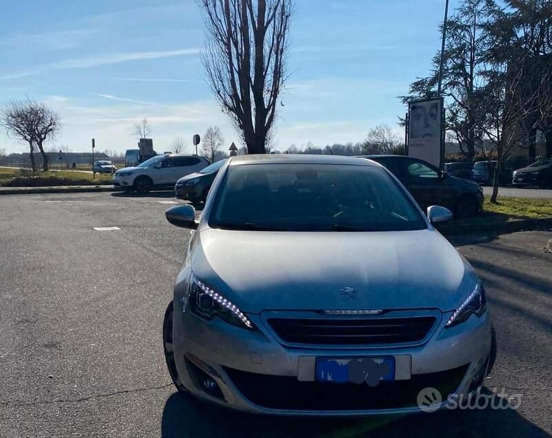 Usata Peugeot 308 131 CV (96 kW) 2017 Grigio Berlina