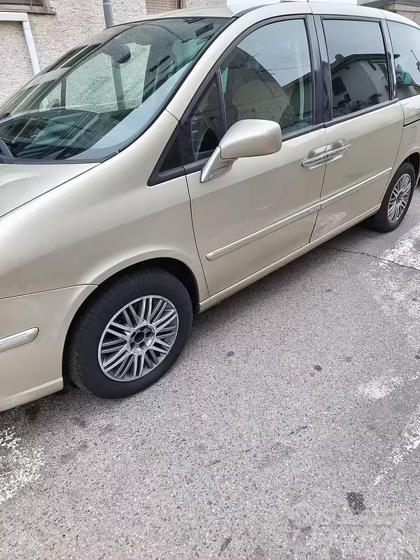 Usata Lancia Phedra 170 CV (125 kW) 2008 Monovolume