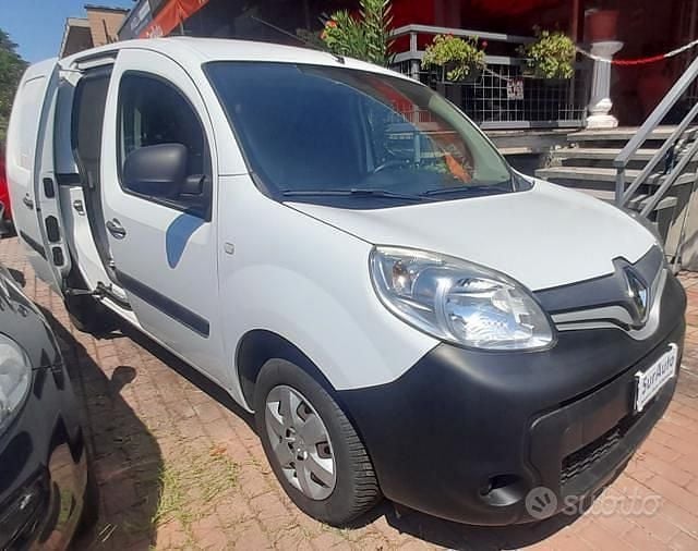 Usata Renault Kangoo 90 CV (66 kW) 2018 Bianco(met.) Monovolume
