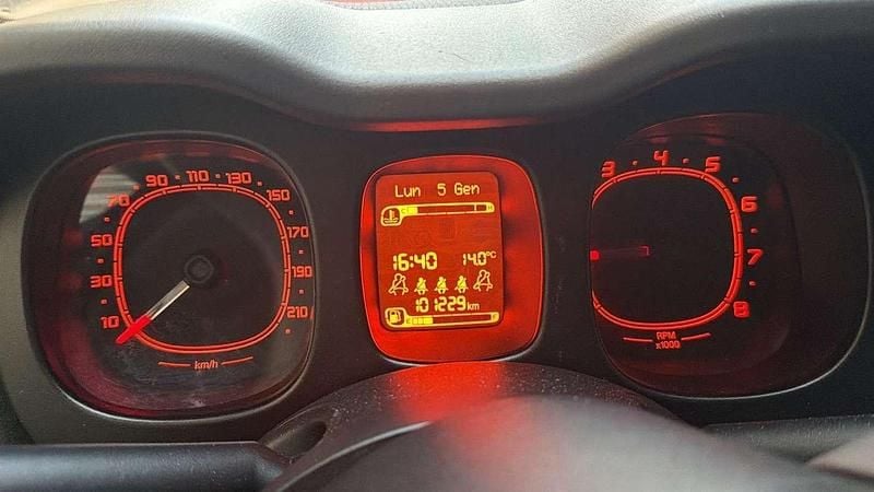 Usata Fiat Panda Lounge 69 CV (50 kW) 2018 Utilitaria