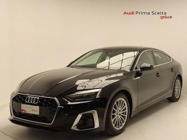 Usata Audi A5 Sportback S-Line 204 CV (150 kW) 2024 Nero mythos metallizzato Utilitaria