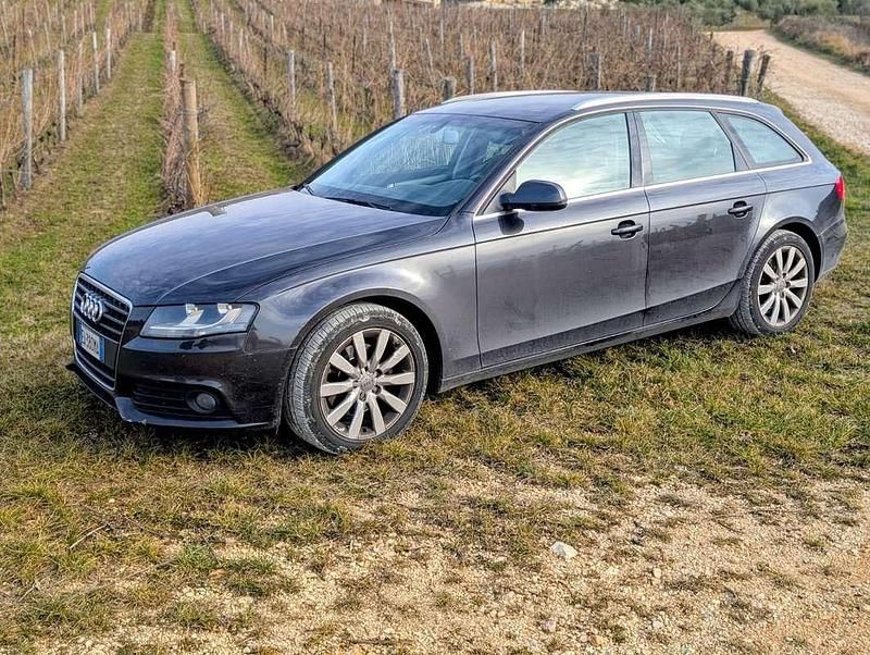 Usata Audi A4 120 CV (88 kW) 2010 Grigio Station wagon