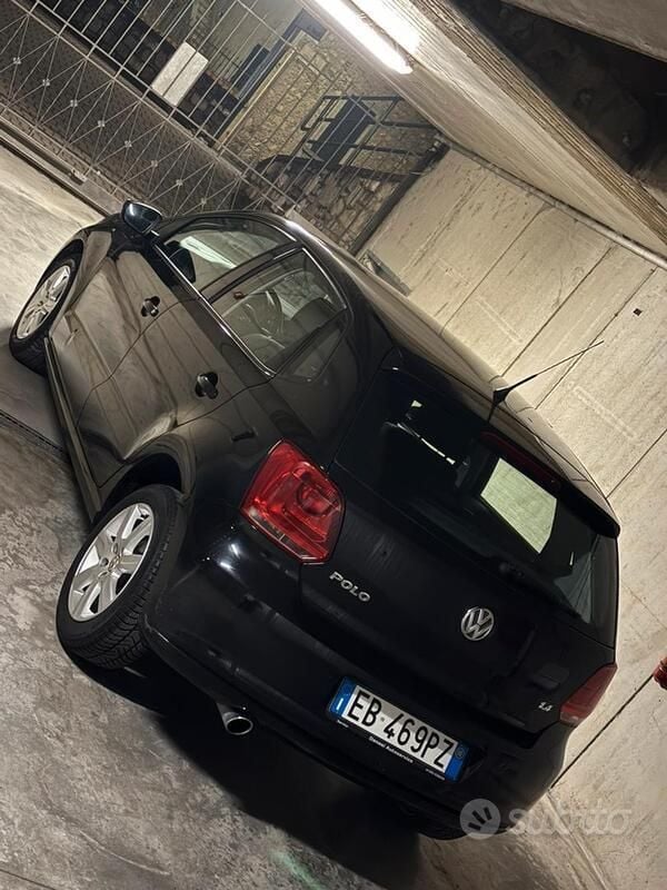 Usata VW Polo 85 CV (62 kW) 2010 Nero Utilitaria