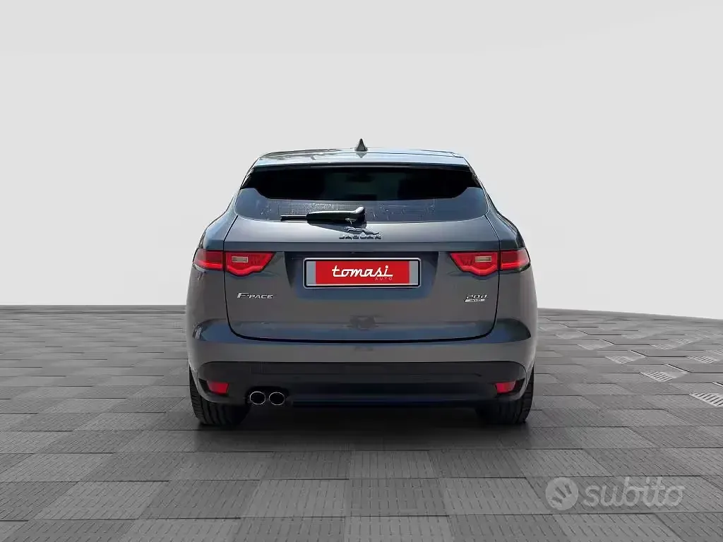 Usata Jaguar F-Pace Prestige 179 CV (131 kW) 2018 Grigio SUV