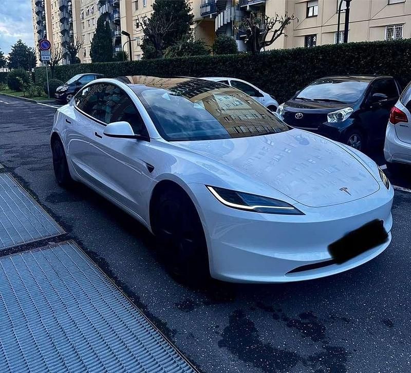 Usata Tesla Model 3 88 kW (120 CV) 2024 Berlina