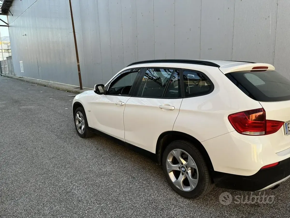 Usata BMW X1 143 CV (105 kW) 2010 Bianco SUV