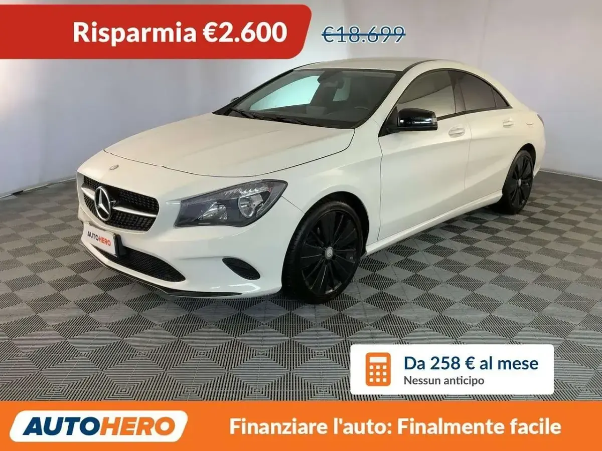 Usata Mercedes CLA200 136 CV (100 kW) 2017 Berlina