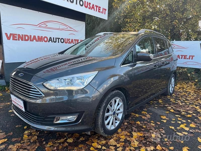 Usata Ford C-MAX Titanium 120 CV (88 kW) 2016 Grigio Monovolume