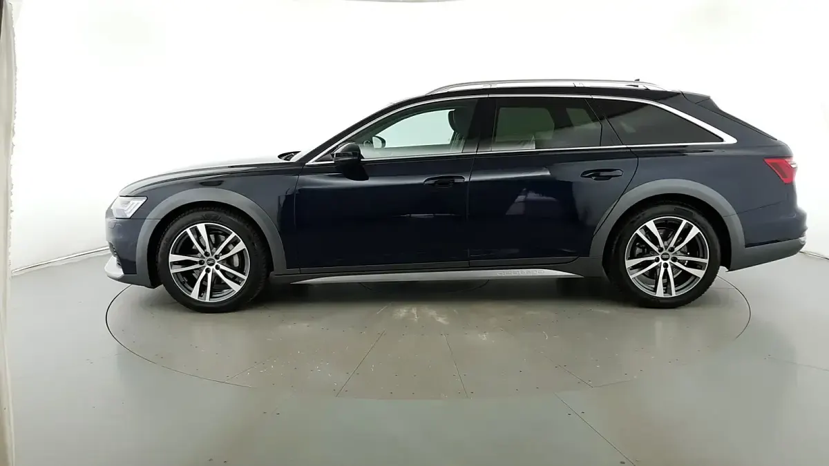 Usata Audi A6 Allroad Advanced Plus 204 CV (150 kW) 2024 Blu firmamento Station wagon