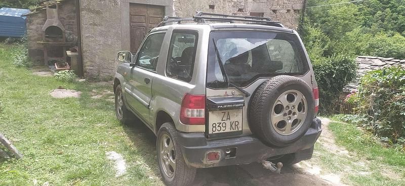 Usata 2000 Mitsubishi Pajero SUV | 3850 € (Super prezzo) - Immagine 1/4