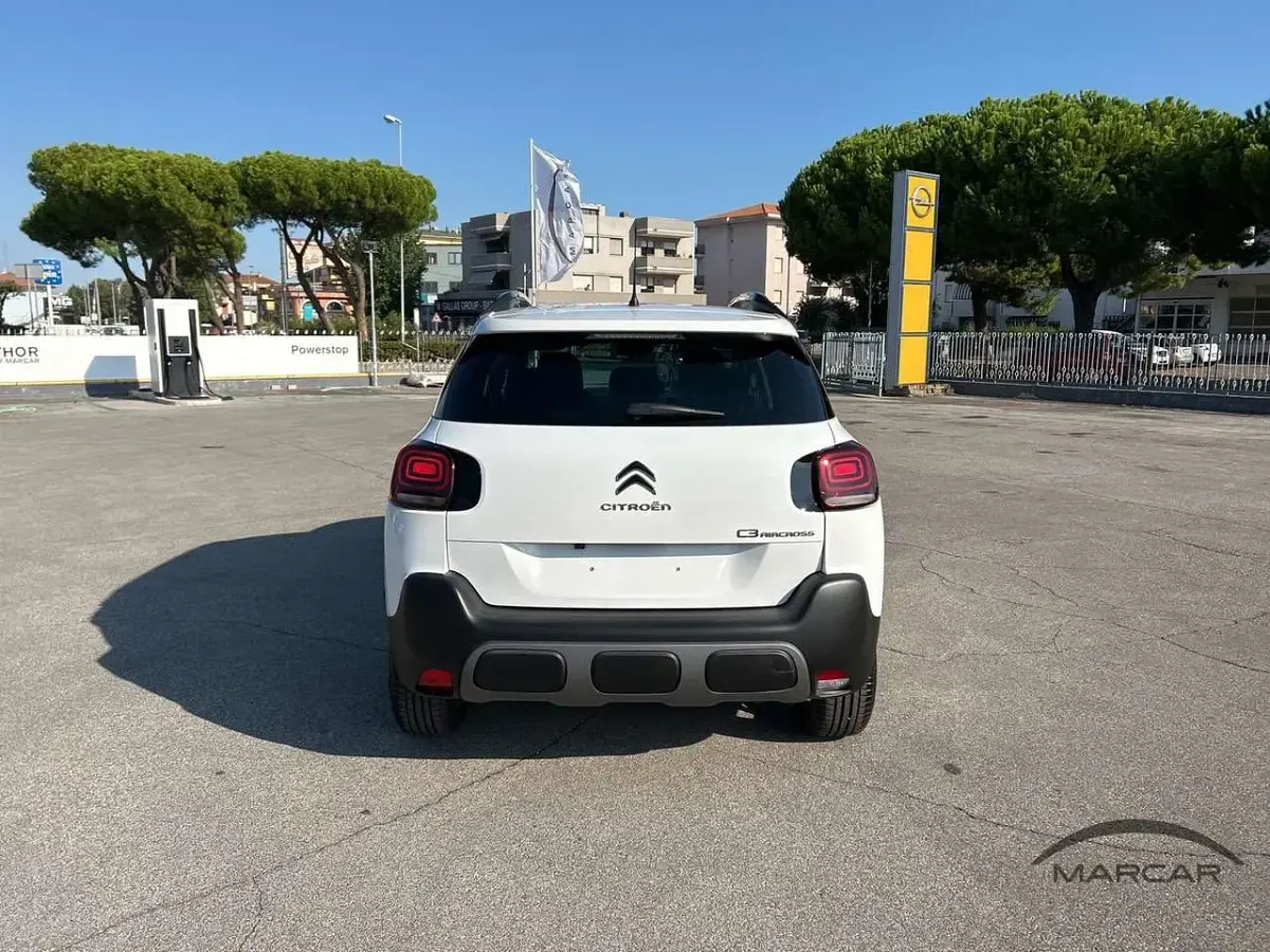Usata Citroën C3 Aircross PureTech 110 CV (80 kW) 2024 Bianco SUV