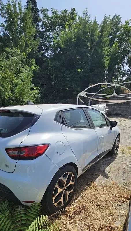 Usata Renault Clio IV Zen 90 CV (66 kW) 2017 Berlina