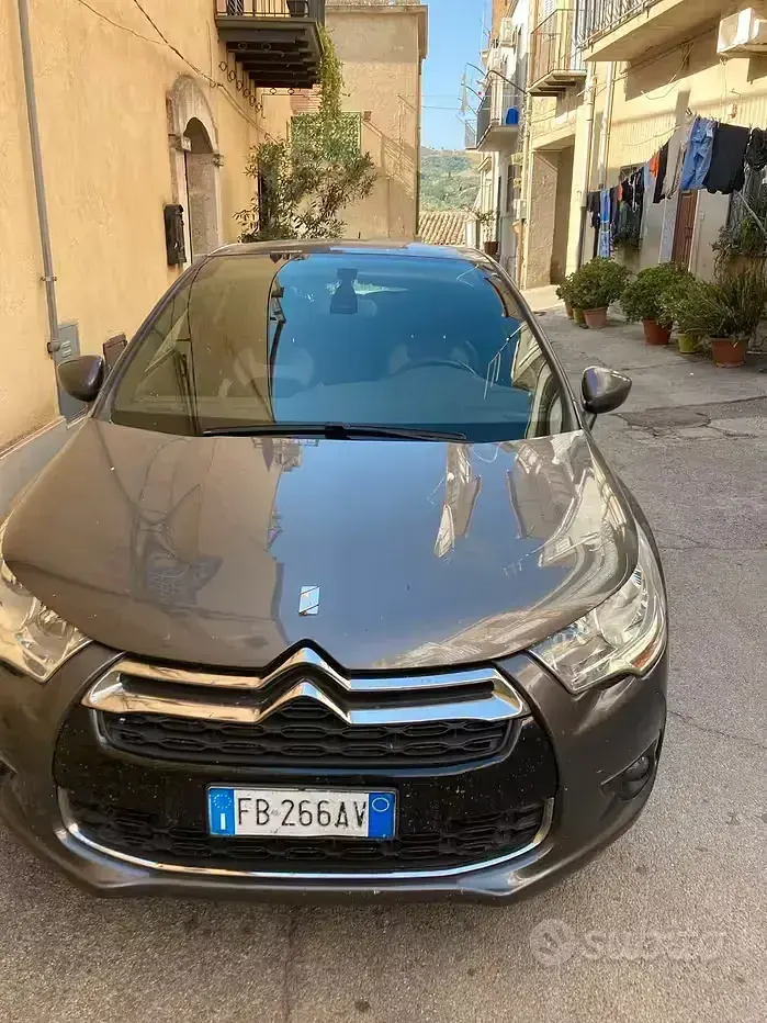 Usata DS Automobiles DS4 120 CV (88 kW) 2015 Berlina