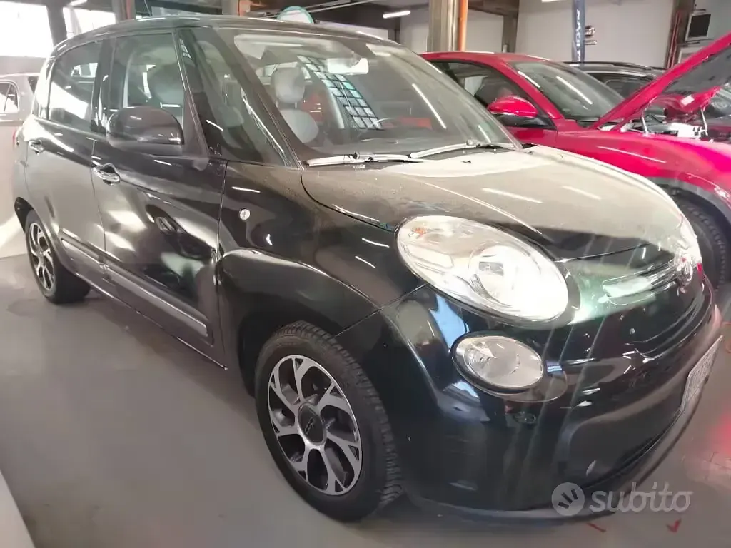 Usata Fiat 500L Pop Star 95 CV (69 kW) 2017 Nero Monovolume