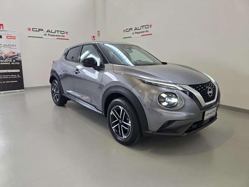 Nuova Nissan Juke N-Connecta 114 CV (83 kW) 2025 Grigio scuro SUV