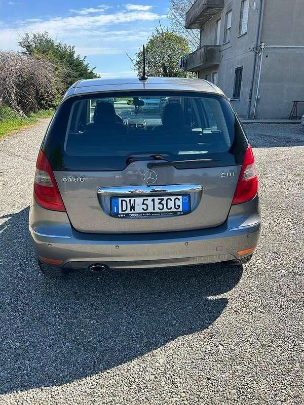 Usata Mercedes A180 Avantgarde 109 CV (80 kW) 2009 Monovolume