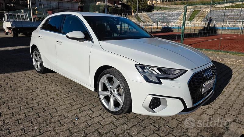Usata Audi A3 S-Line 149 CV (109 kW) 2022 Bianco Berlina