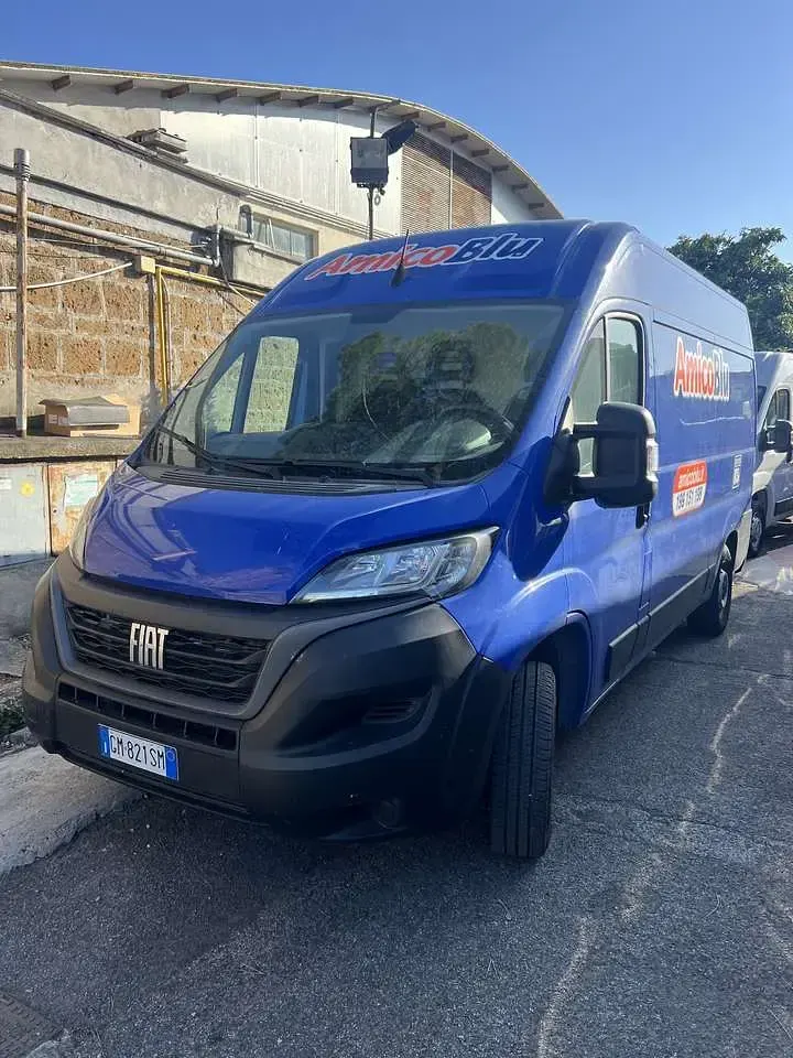 Usata Fiat Ducato 120 CV (88 kW) 2023 Blu/azzurro Furgone