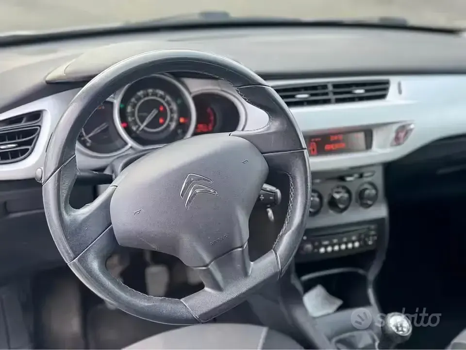 Usata Citroën C3 Exclusive 60 CV (44 kW) 2013 Bianco Berlina