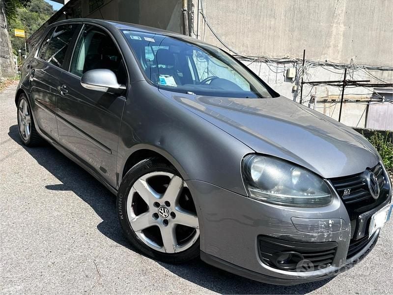 Usata VW Golf VI GT 140 CV (102 kW) 2009 Grigio Utilitaria