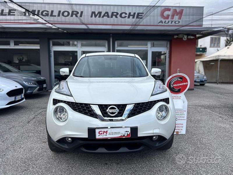 Usata Nissan Juke Acenta 110 CV (80 kW) 2016 Bianco SUV