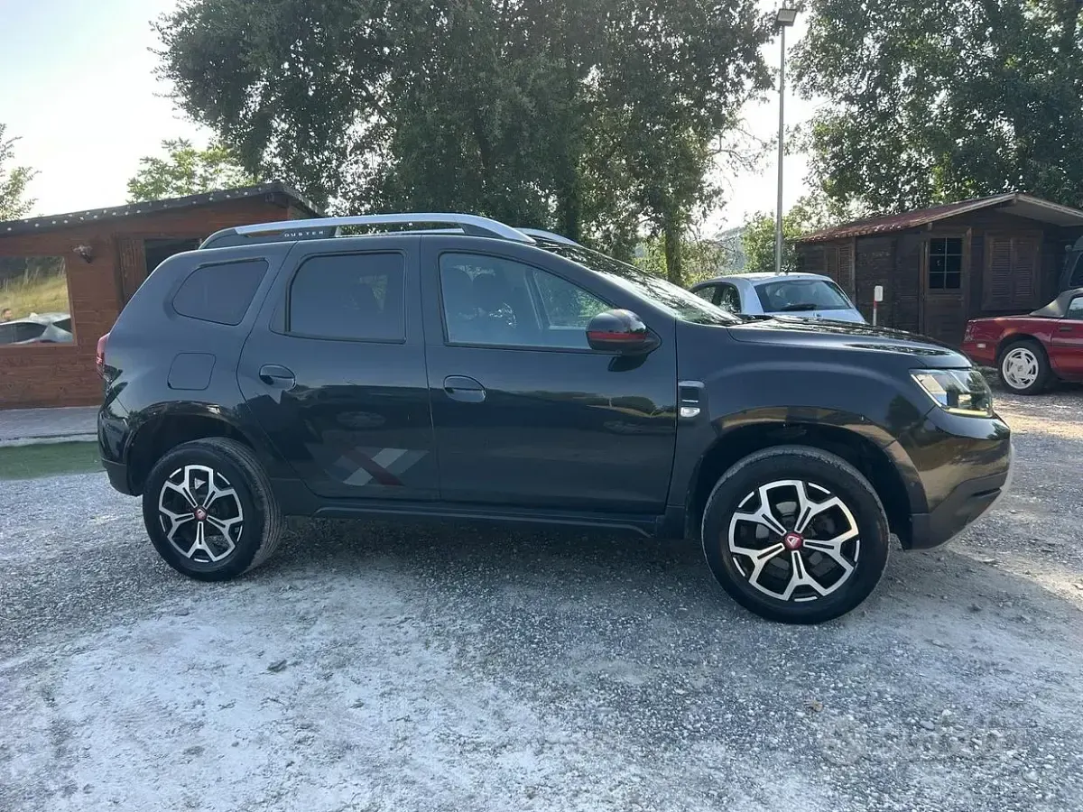 Usata Dacia Duster 131 CV (96 kW) 2019 Nero SUV