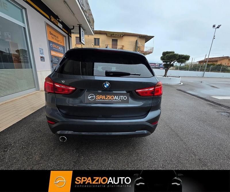 Usata BMW X1 Luxury Line 150 CV (110 kW) 2022 Grigio SUV