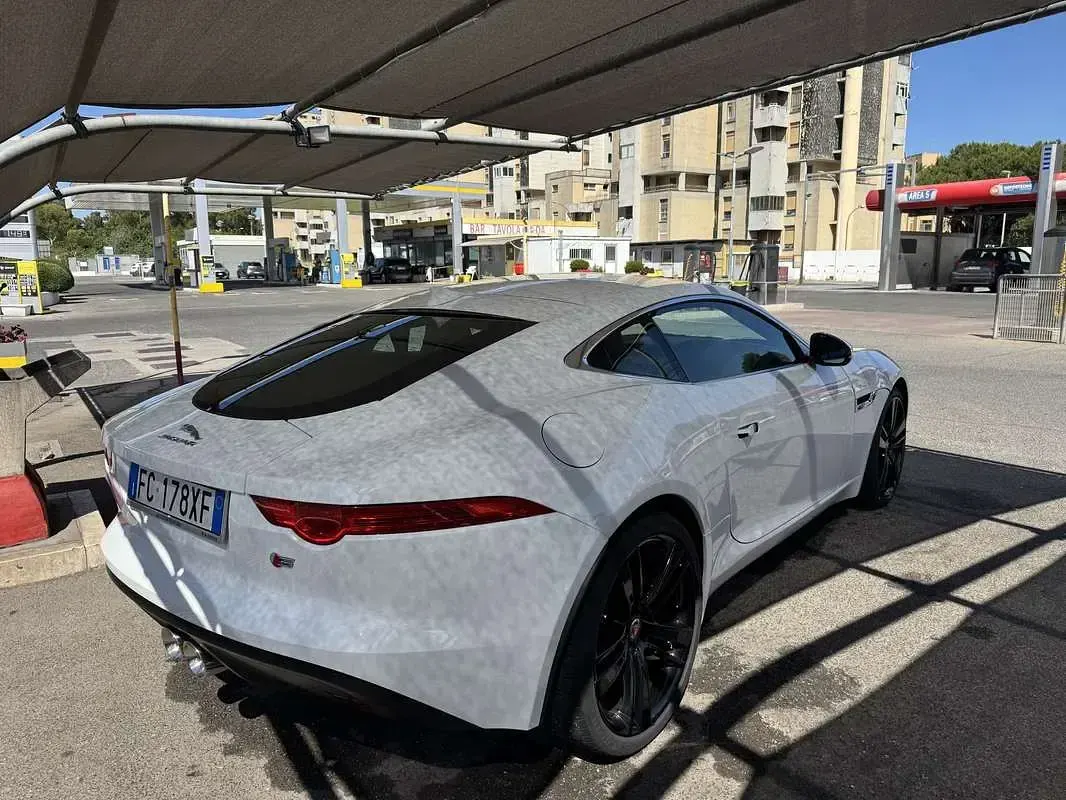 Usata Jaguar F-Type 340 CV (250 kW) 2016 Bianco Coupé