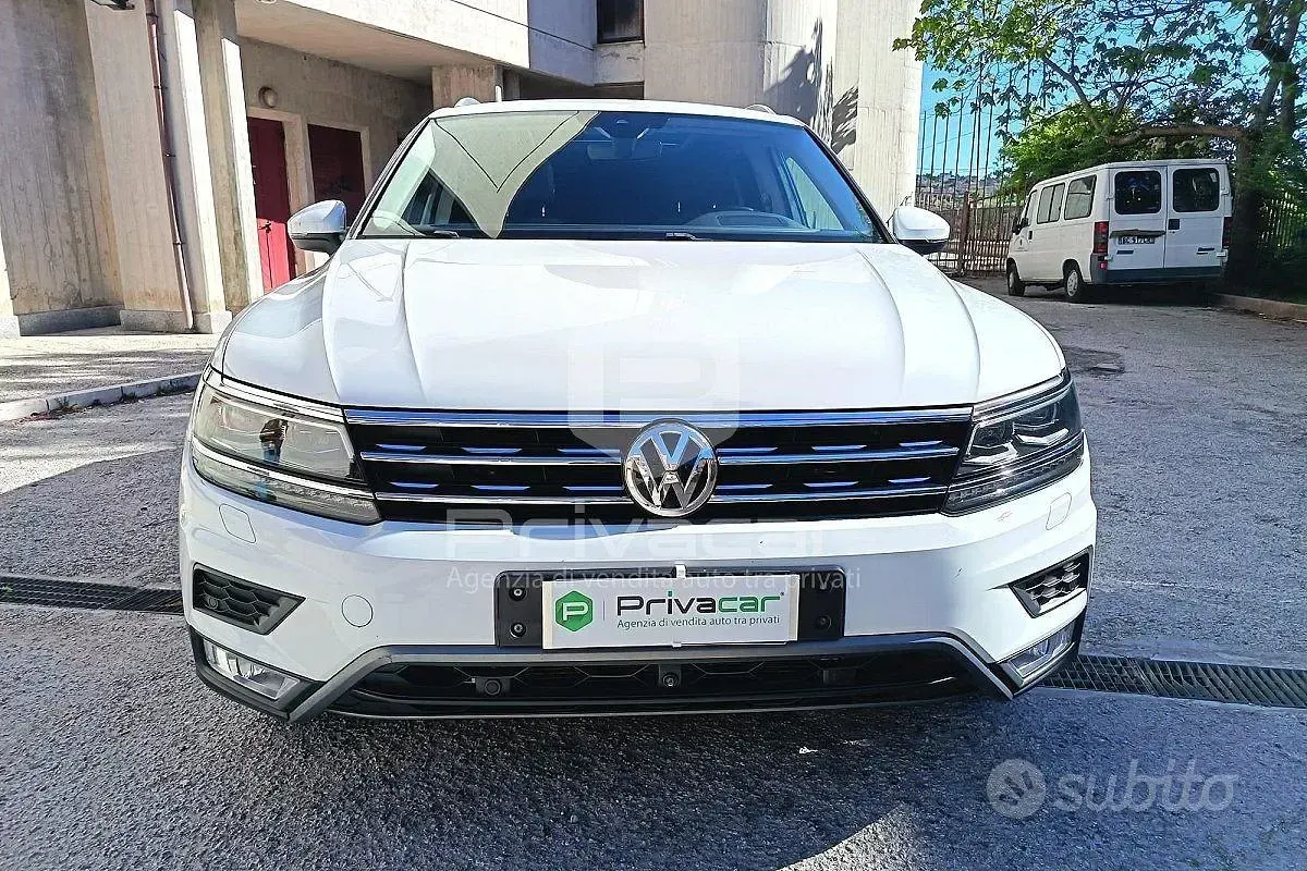 Usata VW Tiguan Executive 190 CV (139 kW) 2017 Bianco SUV