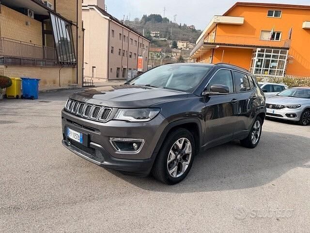 Usata Jeep Compass Limited 120 CV (88 kW) 2019 Grigio SUV