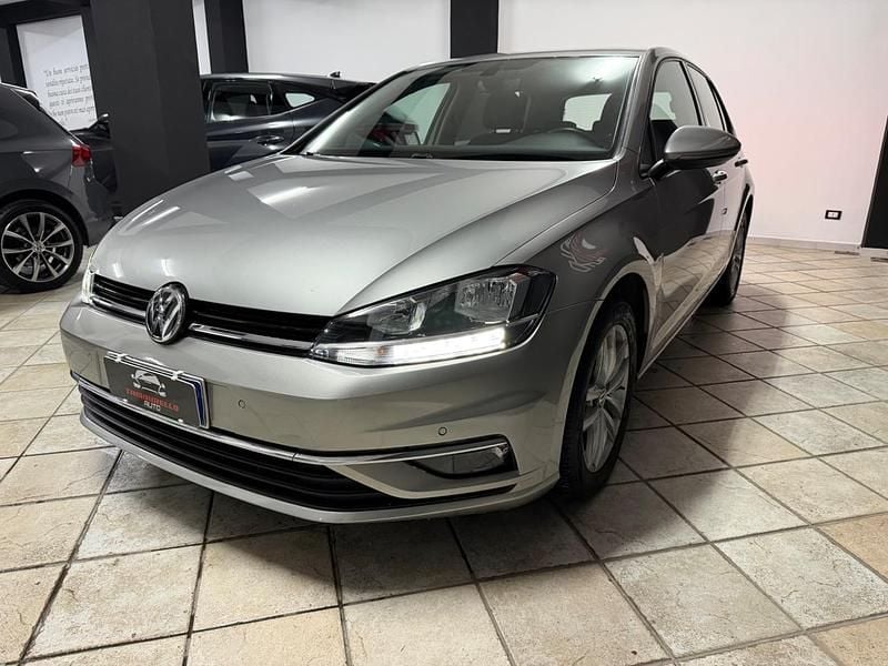 Usata VW Golf Executive 116 CV (85 kW) 2018 Grigio Berlina