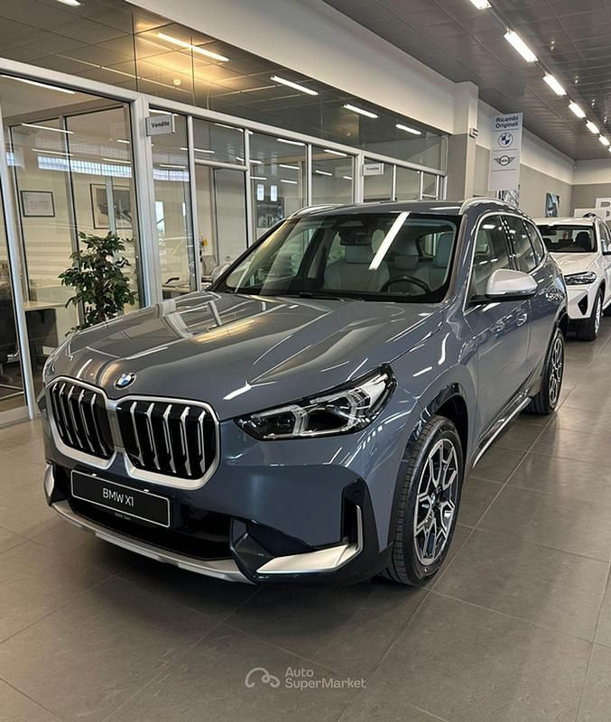 Usata BMW X1 137 CV (100 kW) 2023 Gray SUV