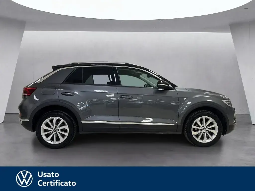 Usata VW T-Roc Style 150 CV (110 kW) 2022 Nero pastello SUV