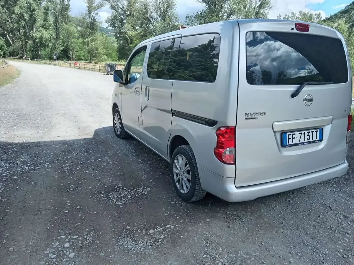 Usata Nissan Evalia N-TEC 90 CV (66 kW) 2016 Argento Monovolume