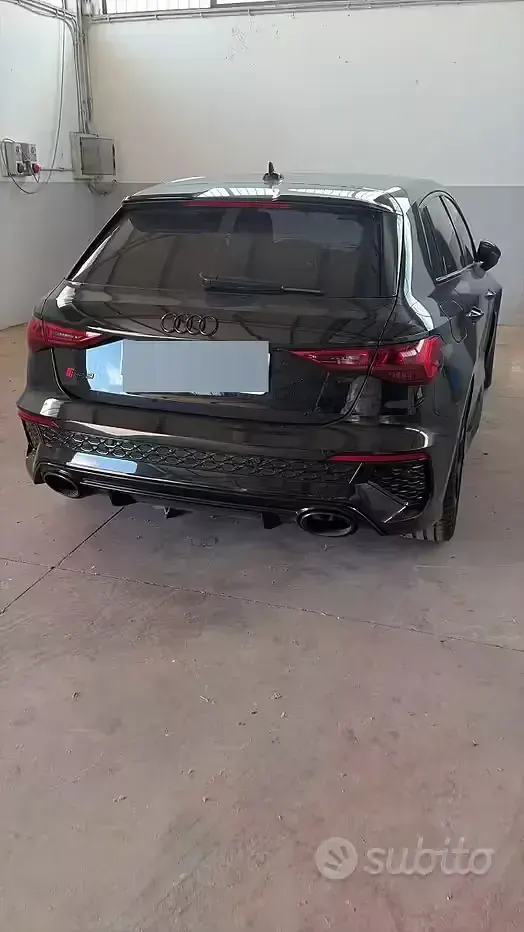Usata Audi RS3 400 CV (294 kW) 2024 Nero Berlina