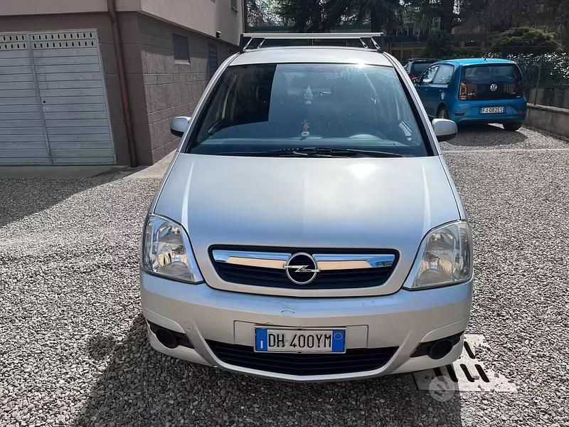 Occasion Opel Meriva 75 ch (55 kW) 2007 Gris Monospace