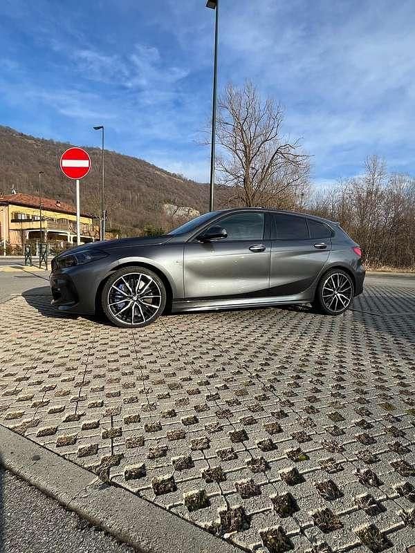 Usata BMW 118 M Sport 150 CV (110 kW) 2021 Grigio Utilitaria
