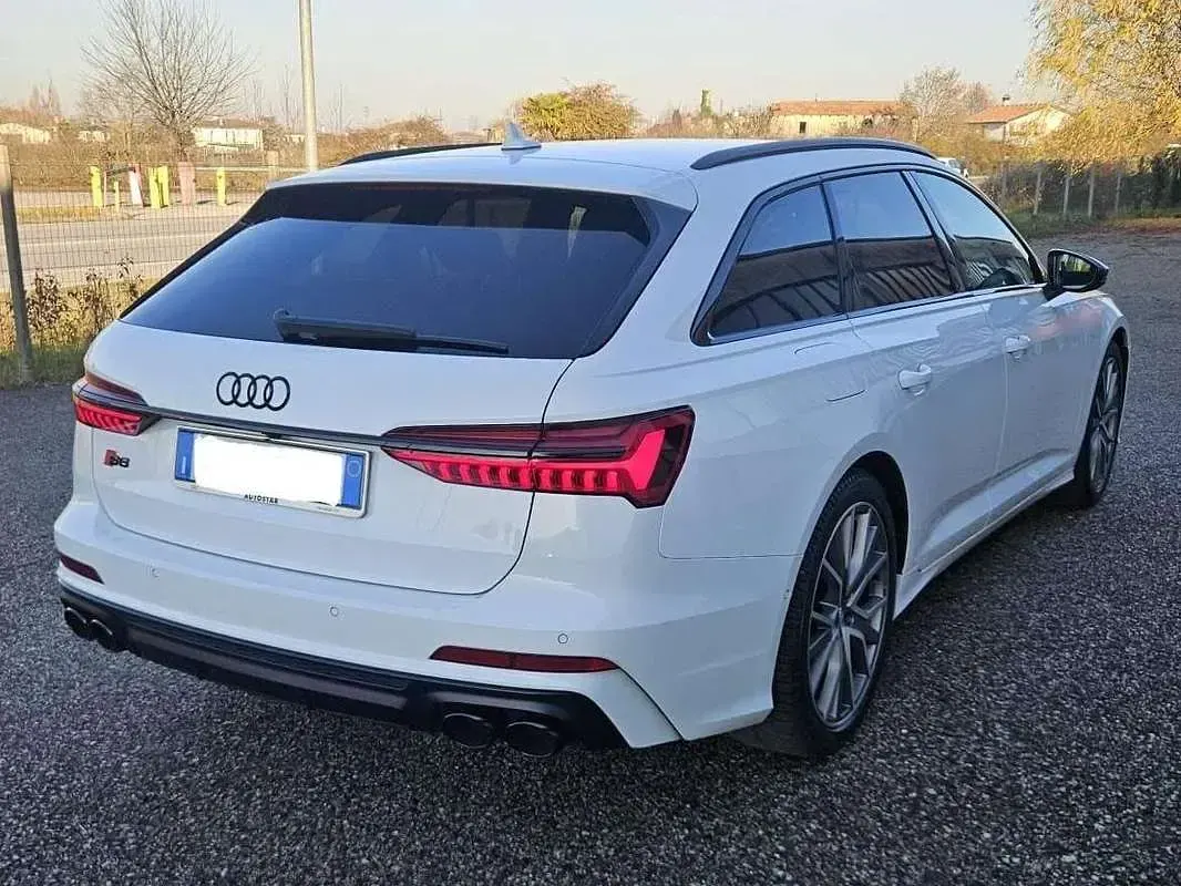 Usata Audi S6 Ambiente 349 CV (256 kW) 2019 Bianco Station wagon