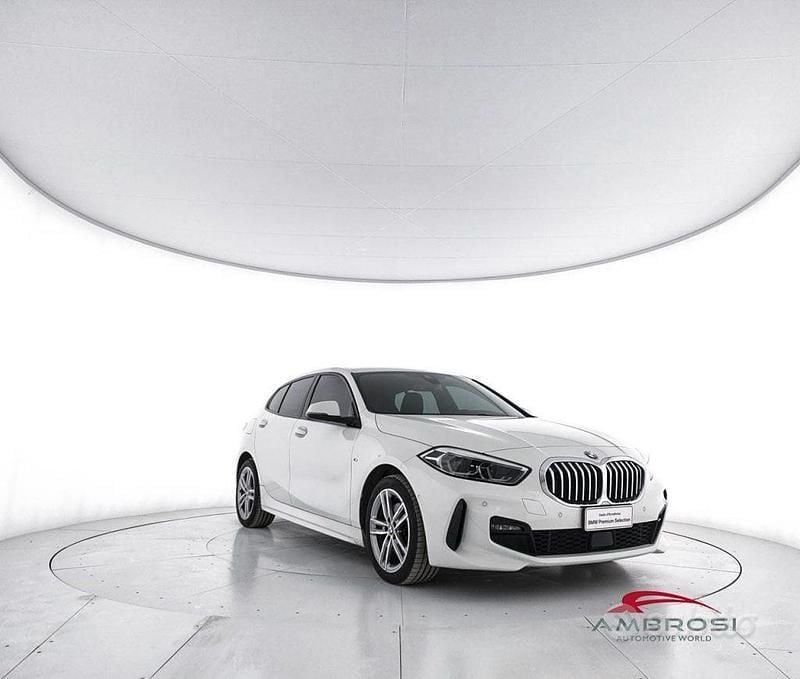 Gebraucht BMW 118 M Sport 150 PS (110 kW) 2021 Weiß Kleinwagen