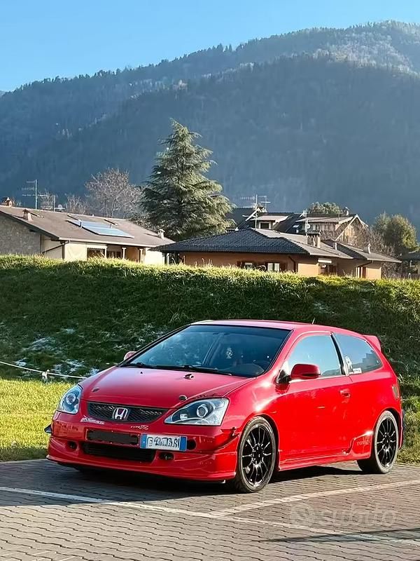 Usata Honda Civic 2003 Rosso Berlina