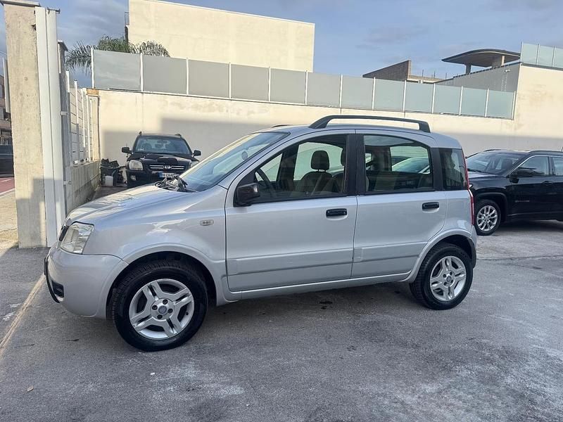 Usata Fiat Panda Climbing 60 CV (44 kW) 2008 Grigio Utilitaria