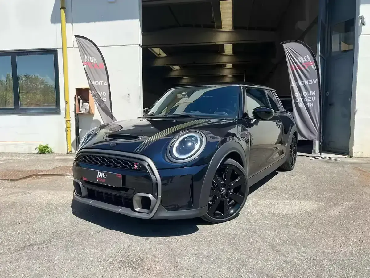 Usata Mini Cooper S Resolute Edition 178 CV (130 kW) 2023 Blu Utilitaria