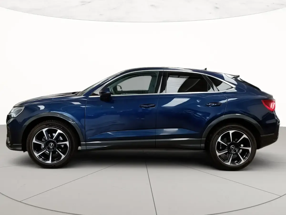 Usata Audi Q3 Sportback Business Plus 2023 Blu navarra metallizzato SUV