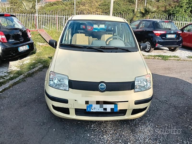 Usata Fiat Panda 54 CV (39 kW) 2004 Giallo Utilitaria