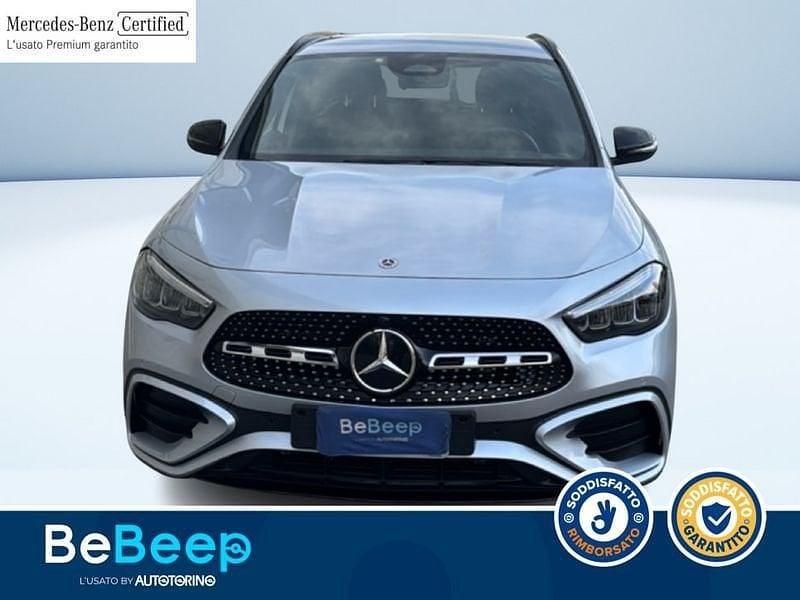 Usata Mercedes GLA200 AMG Line Premium 150 CV (110 kW) 2024 Argento metallizzato SUV