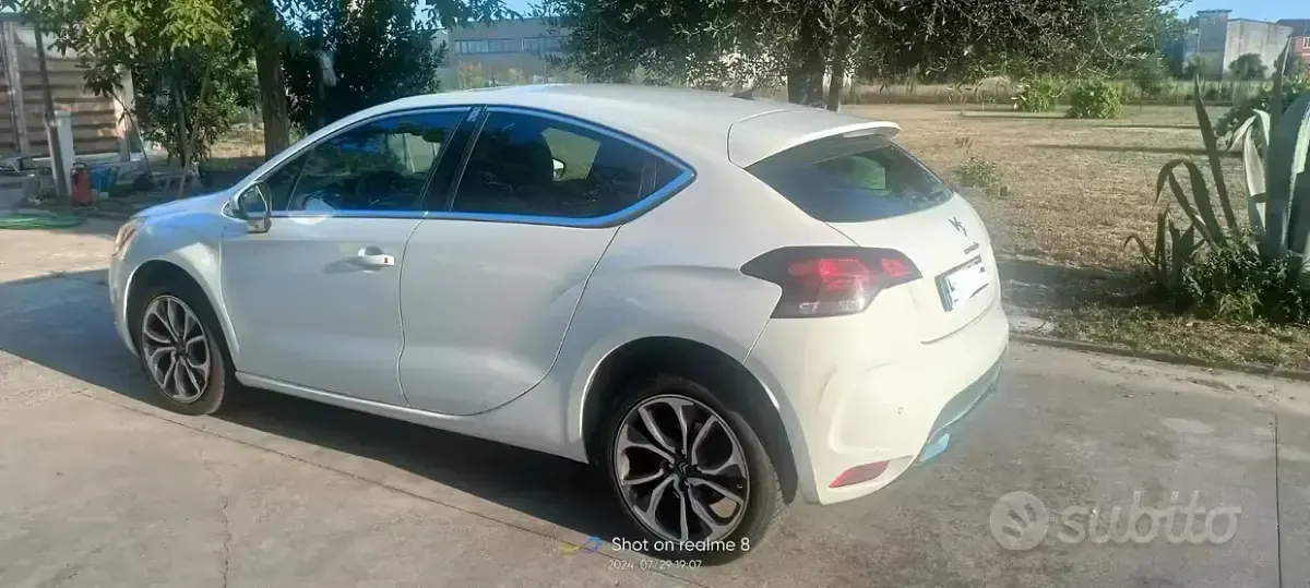 Usata Citroën DS4 So Chic 111 CV (81 kW) 2011 Bianco Utilitaria