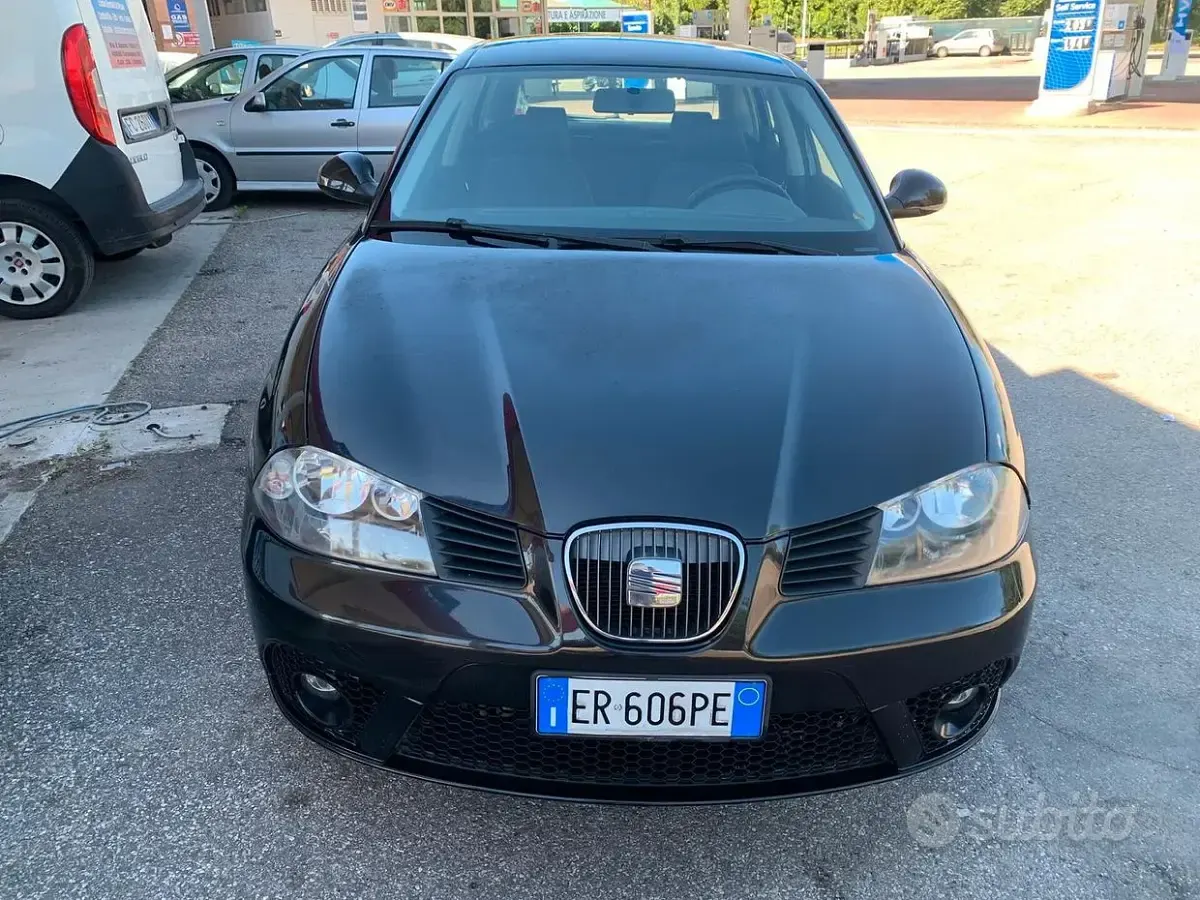 Usata Seat Ibiza 69 CV (50 kW) 2007 Nero Utilitaria